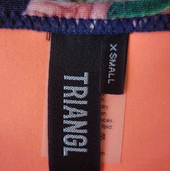 Triangl Bikini Top Small Bottom XS Comes with Carry Bag - Picture 6 of 8